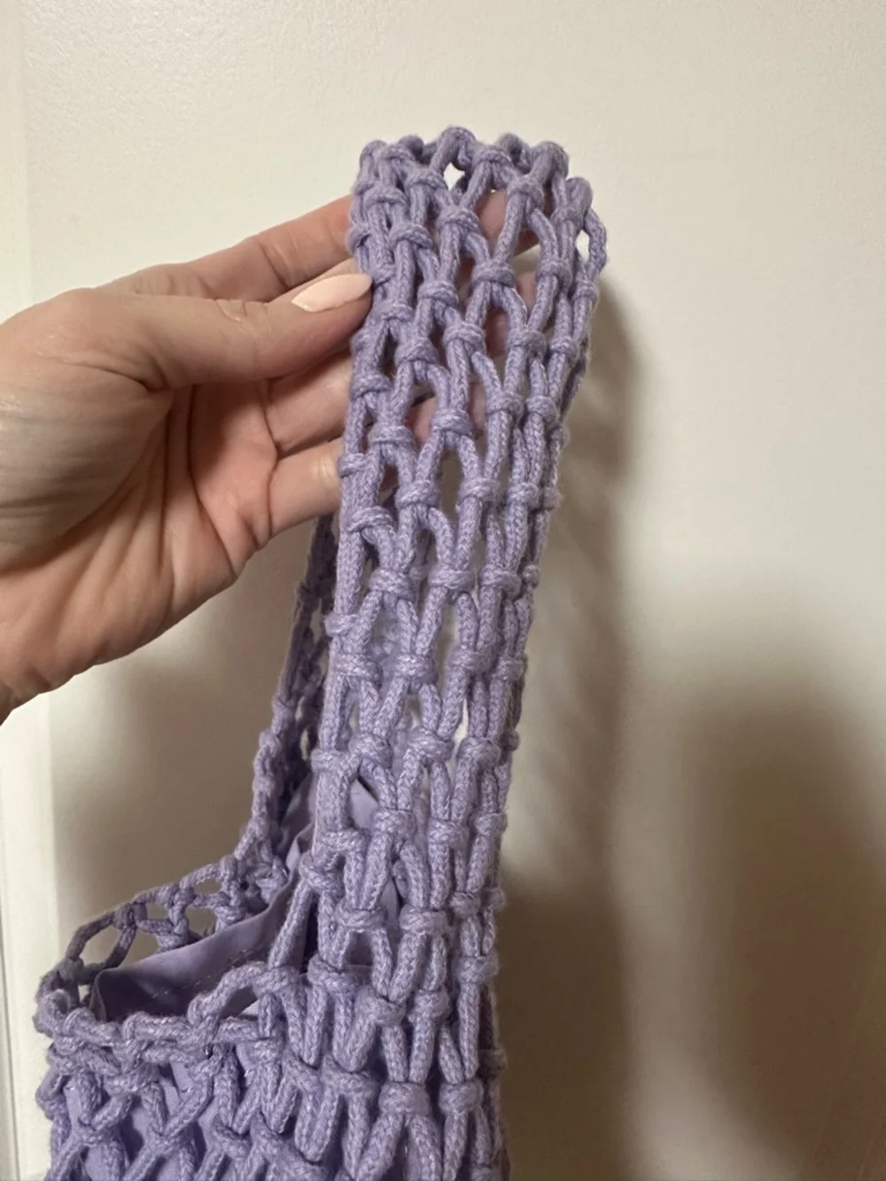 Neiman Marcus Lavender Crochet Net Bag - Picture 6 of 7